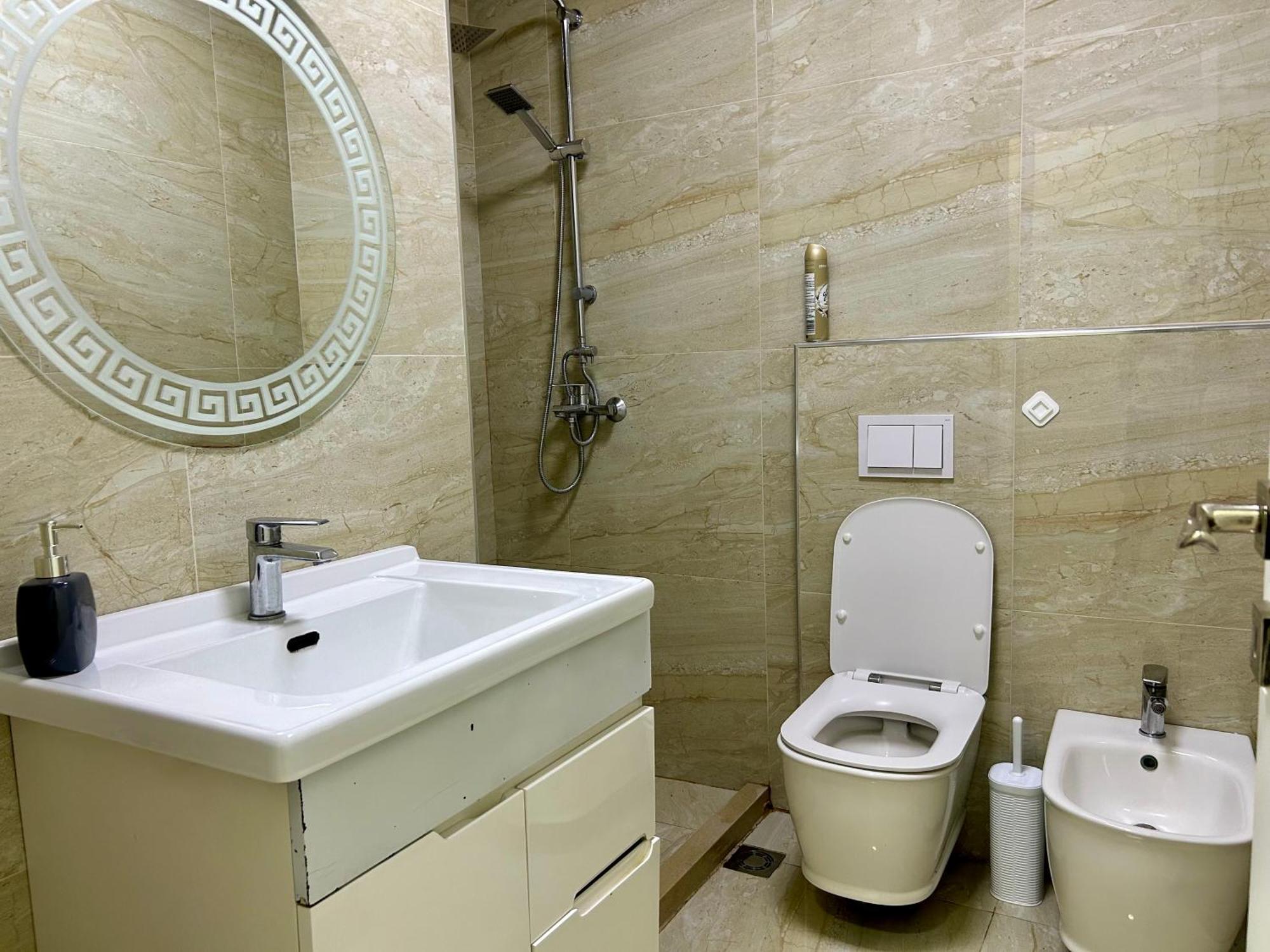 Apartamento A&x Lovely And - 24h Self Check-in *