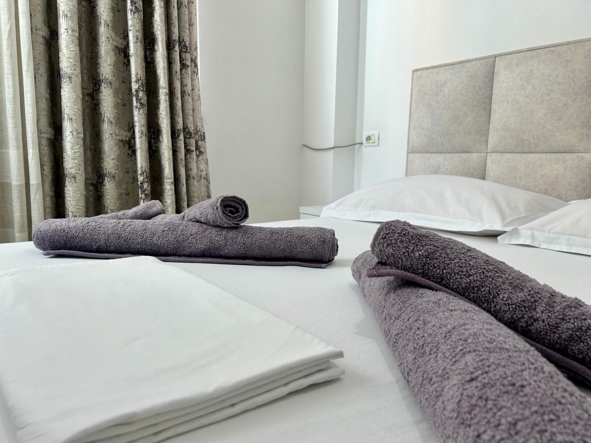 A&x Lovely And - 24h Self Check-in Apartamento Tirana